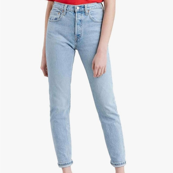 Levi's Women's Light Blue Straight Leg Jeans - Picture 1 of 14